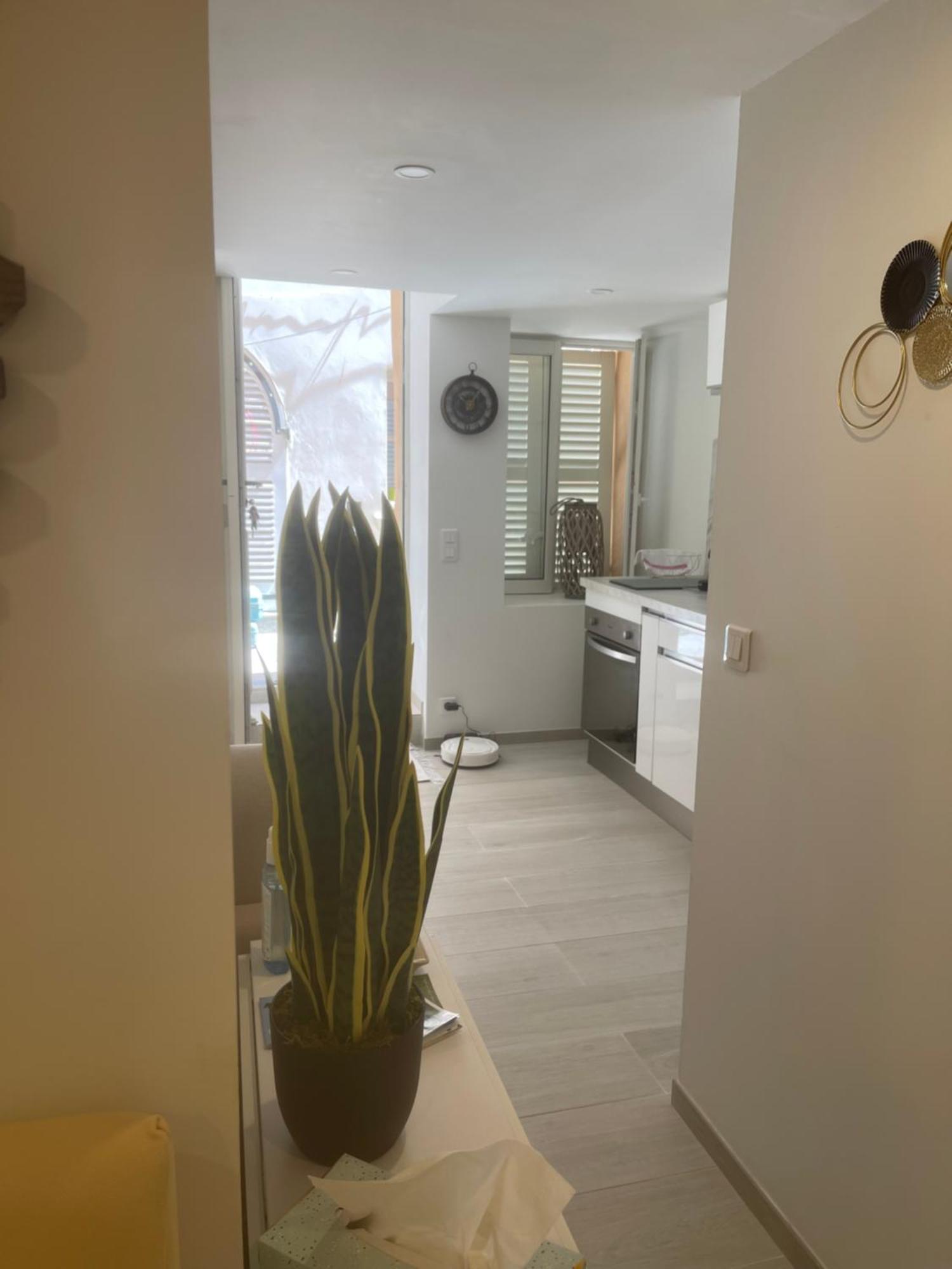Grand Studio Neuf A 50 M Du Port Сен Тропе Екстериор снимка